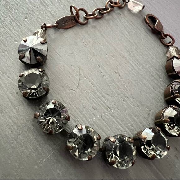 Sabika Crystal Vintage Bracelet - Picture 6 of 13